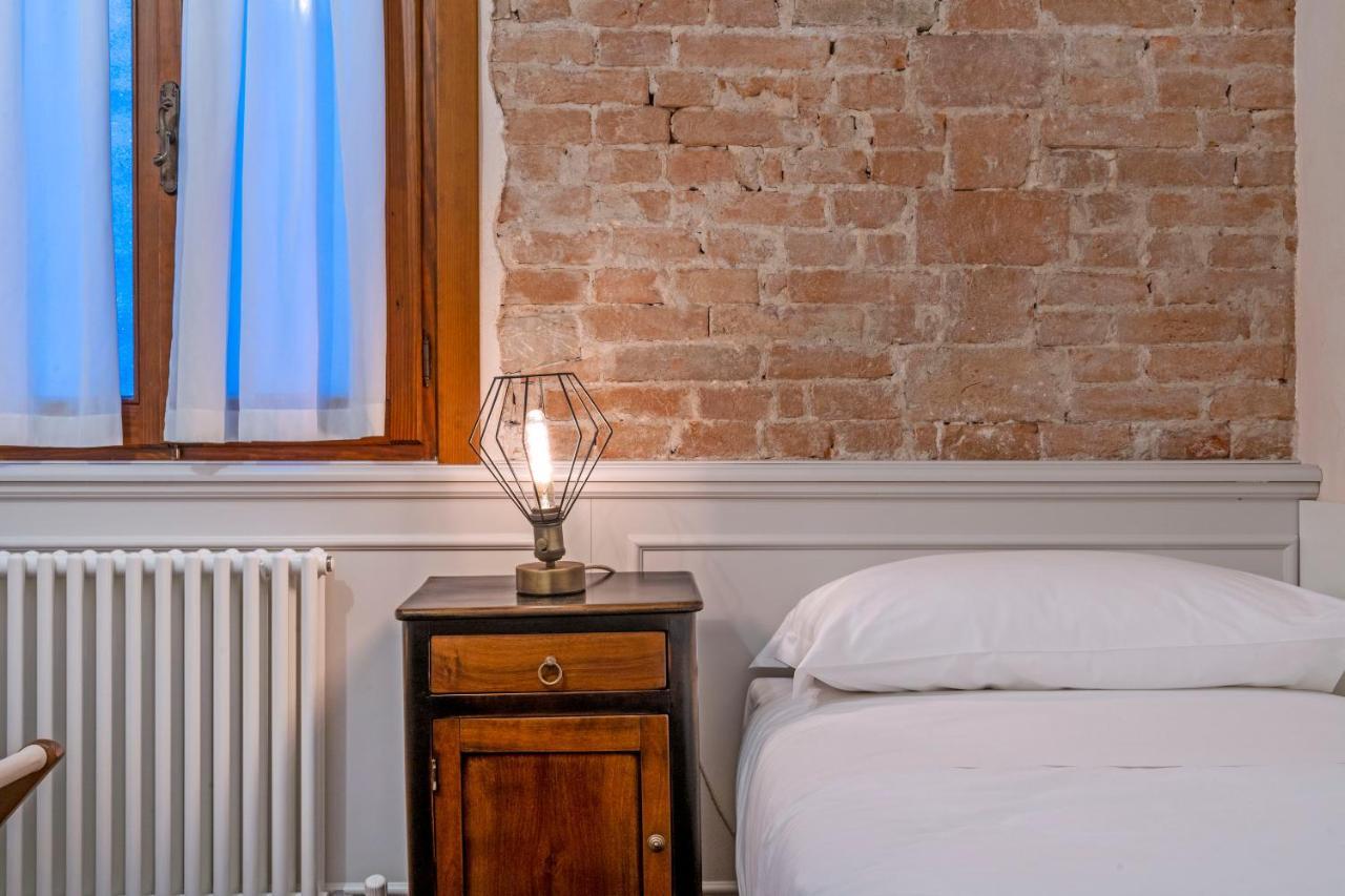 شقة San Silvestro House البندقية المظهر الخارجي الصورة