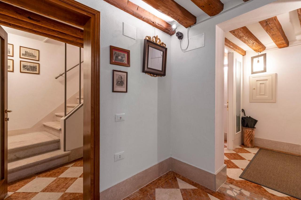 شقة San Silvestro House البندقية المظهر الخارجي الصورة