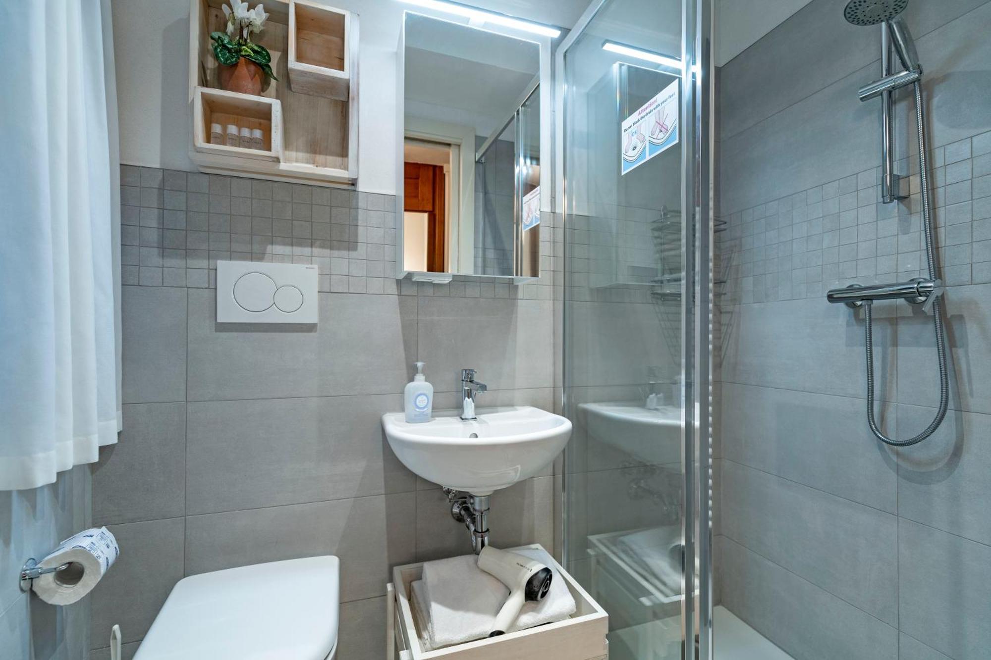 شقة San Silvestro House البندقية الغرفة الصورة